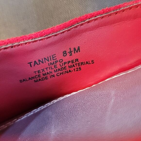 BRAND NEW IMPO ANKLE STRAP CLOSED TOE ROUND-TOE PUMP - Picture 13 of 16